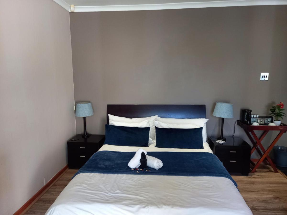 Mandalay Beach Guest House Блаубергстранд Экстерьер фото