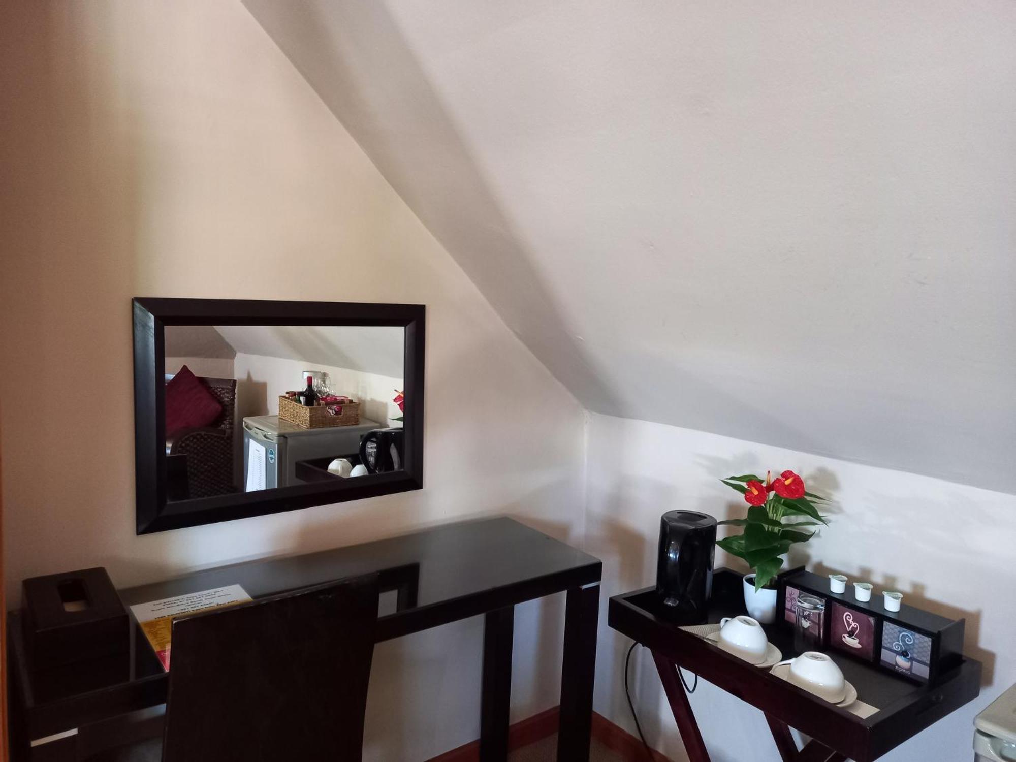 Mandalay Beach Guest House Блаубергстранд Экстерьер фото